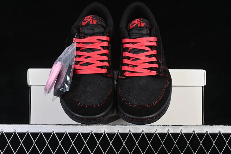 All Categories Air Jordan Jordan Series Basketball Shoes Air Jordan 1 Low High-end Customized Low-top Sneakers Travis Scott